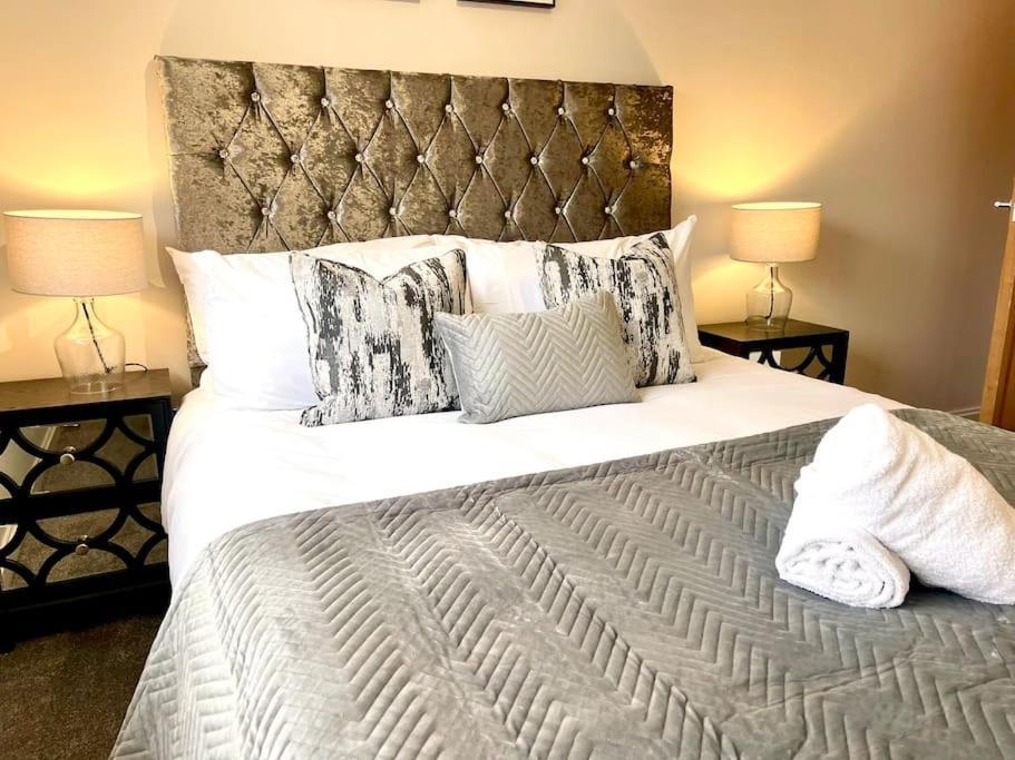 Apartment Stylish Urban Escape Bay Free Parking Cardiff